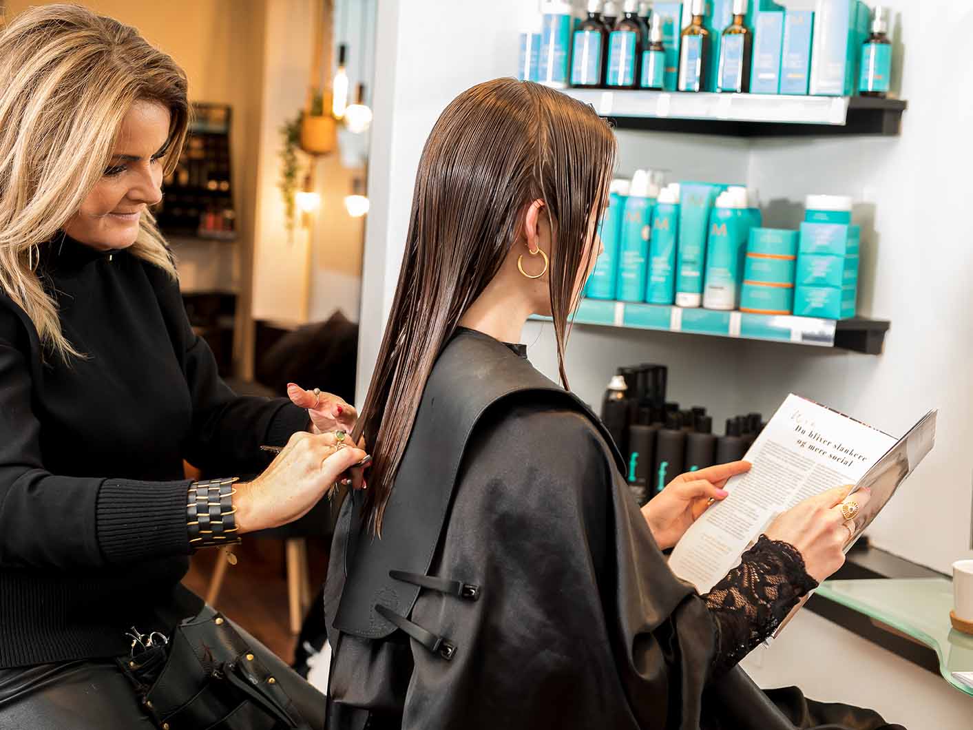 Stemning og hårpleje hos HairSmile i Hvidovre
